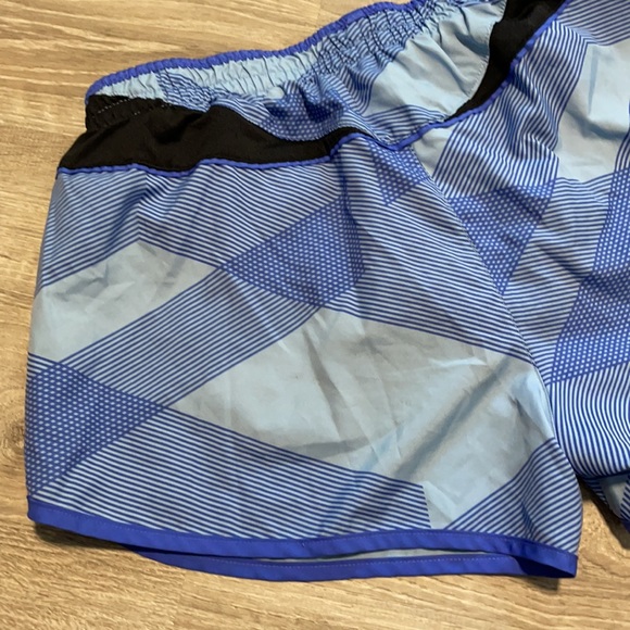 Nike running shorts with built in shorts - Picture 6 of 8